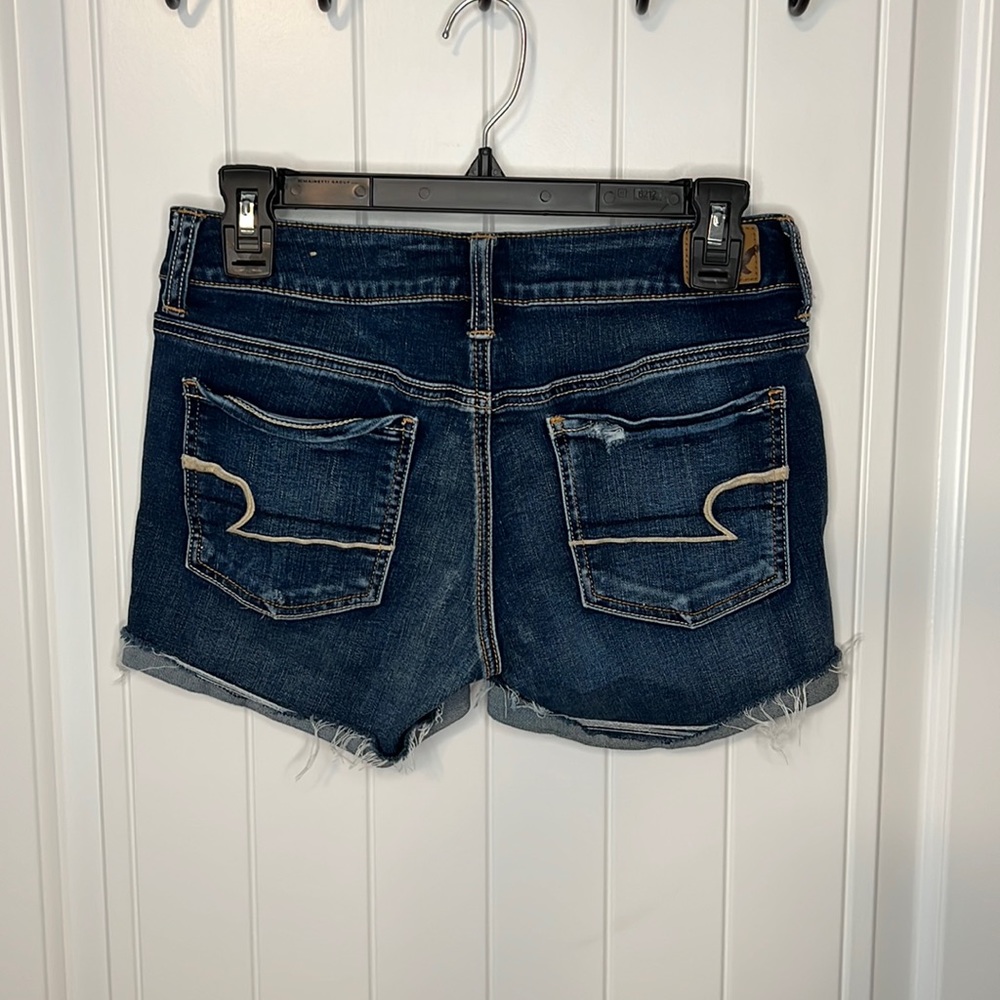 American Eagle Women’s Super Stretch Denim Shorts Size 6